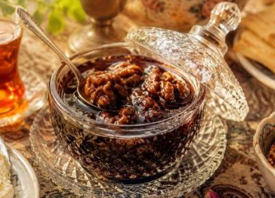 طرز تهیه مربا گردو تازه؛ مرحله به مرحله به همراه ترفندها طرز تهیه مربا گردو تازه؛ مرحله به مرحله به همراه ترفندها
